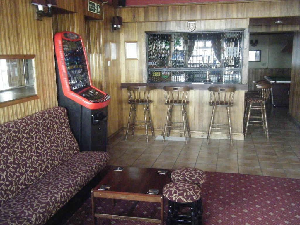 Hotel Tudor Court