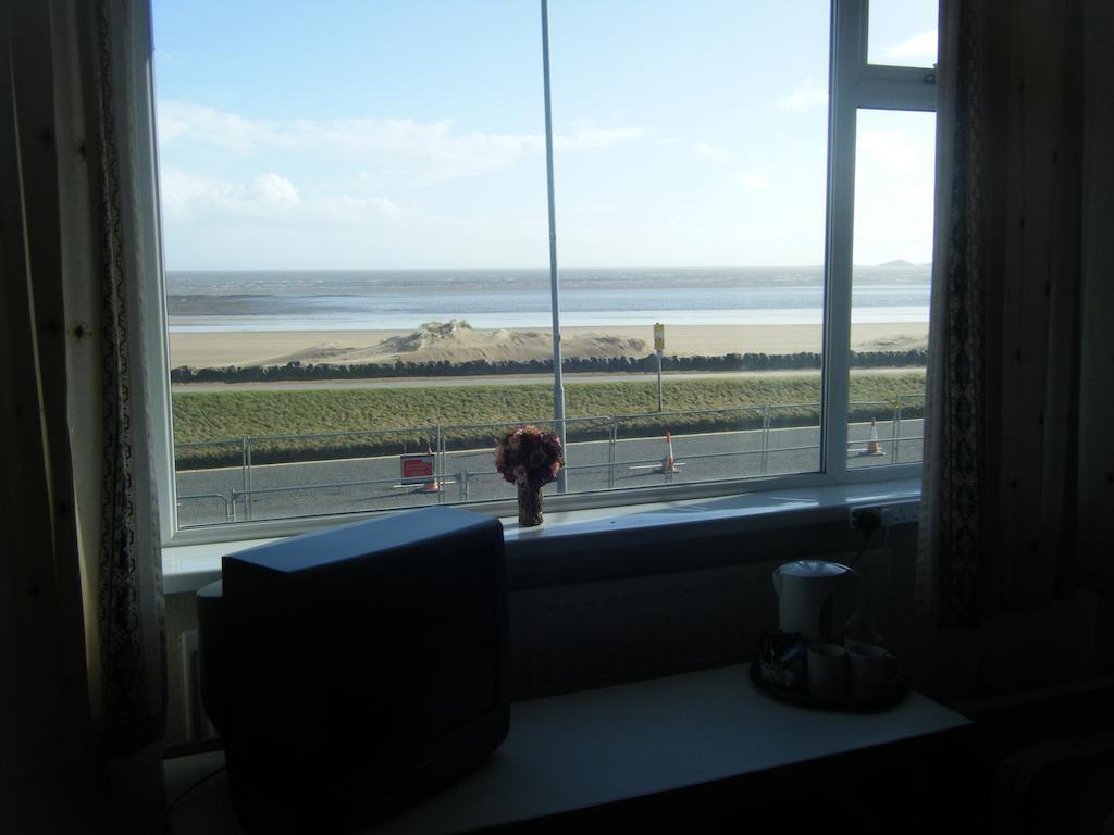 Hotel Tudor Court Swansea
